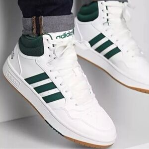 Adidas Hoops 3.0. Mid sneakers